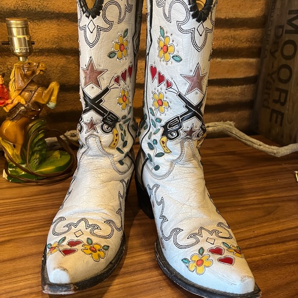 Old Gringo - White Cowgirl Bandit Boots - size 8.5 - Picture 2 of 11
